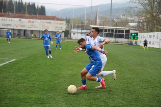 TFF 2. Lig: Belediye Derincespor: 2 - Ankara Demirspor: 2
