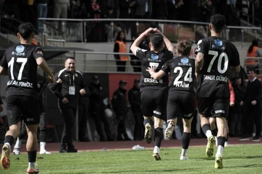 TFF 2. Lig: GMG Kastamonuspor: 2 - Altınordu: 0
