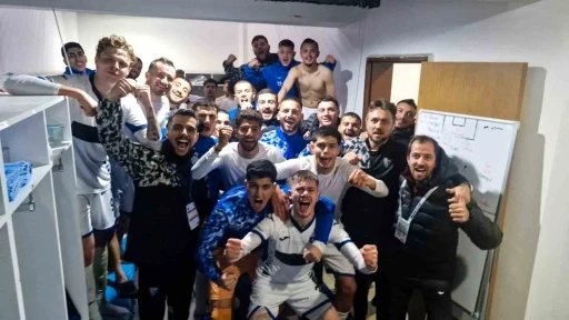 TFF 2. Lig: Karacabey Belediyespor: 3 - Beykoz Anadoluspor: 1
