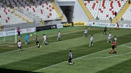 TFF 2. Lig Karaman FK: 2 - Yeni Mersin İdmanyurdu: 2
