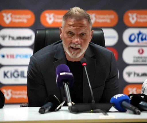 Thorsten Fink: "Fenerbah&ccedil;e ya da Galatasaray i&ccedil;in değil, Samsunspor i&ccedil;in oynuyoruz"
