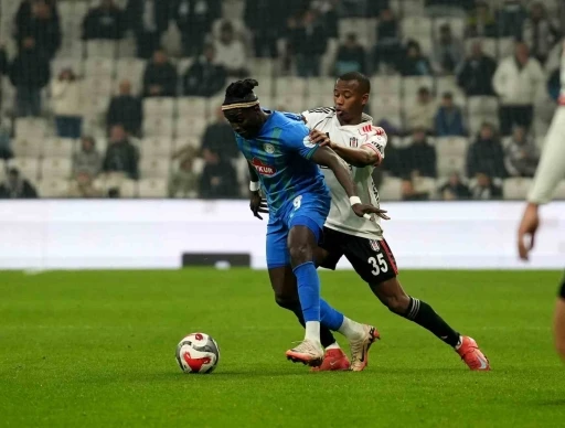 Tiago Djalo, cezalı duruma d&uuml;şt&uuml;
