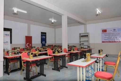 TİKA, Somali’de eski mahkumlar için üretim atölyesi kurdu
