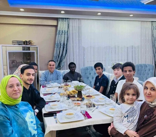TOG&Uuml;&rsquo;de Ramazan sofraları &ouml;ğrencilerle bereketlendi
