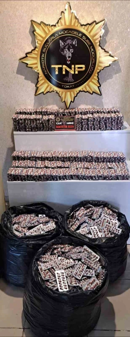 Tokat&rsquo;ta 55 bin sentetik ecza ele ge&ccedil;irildi
