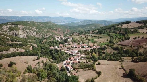 Tokat&rsquo;ta bir beldenin haritası değişerek ikiye b&ouml;l&uuml;nd&uuml;
