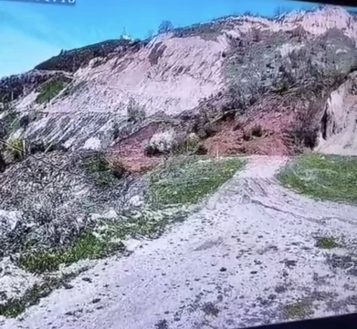 Tokat&rsquo;ta heyelan g&uuml;venlik kamerasına yansıdı
