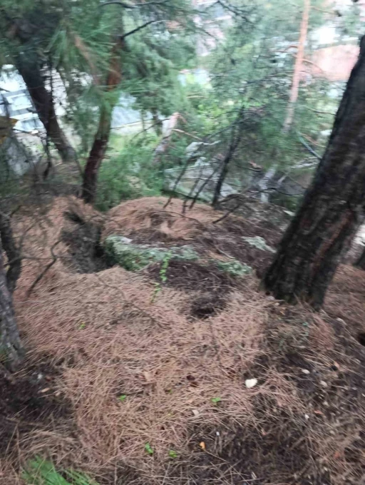 Tokat&rsquo;ta heyelan ve kaya d&uuml;şmesi nedeniyle 13 daire tahliye edildi
