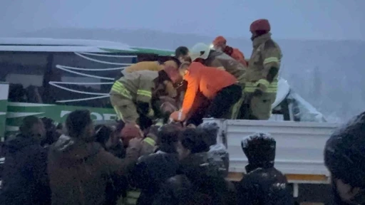 Tokat&rsquo;ta otob&uuml;s-tır kazasında &ouml;l&uuml; sayısı 2&rsquo;ye y&uuml;kseldi
