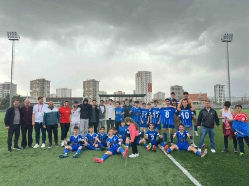 Tomarza Belediyespor adını Play Off’a yazdırdı
