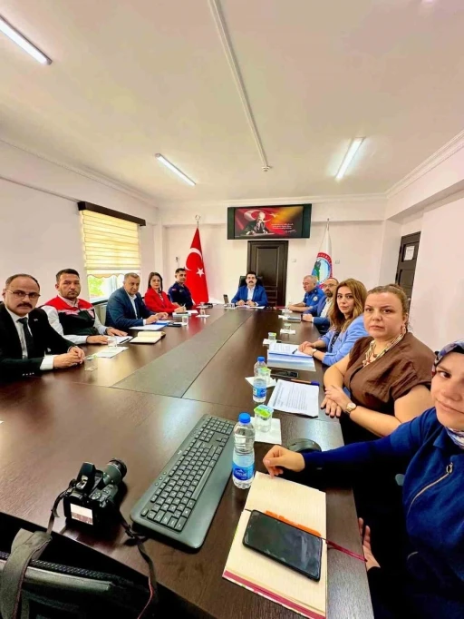 Tomarza&rsquo;da  Bağımlılıkla M&uuml;cadele Kurul Toplantısı ger&ccedil;ekleştirildi
