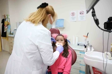 Toplumsal ‘Ağız ve Diş Sağlığı’ bilinci oluşması için çocuk yaştan itibaren eğitim önem taşıyor
