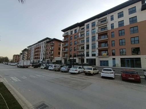 Trabzon Caddesi yeniden ayağa kalktı
