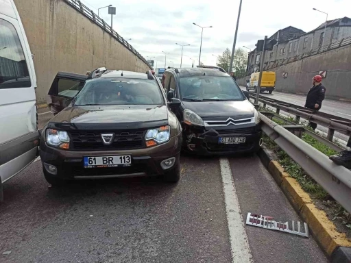 Trabzon’da 25 araç birbirine girdi: 12 yaralı
