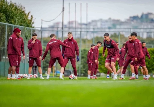 Trabzonspor, G&ouml;ztepe ma&ccedil;ı hazırlıklarını s&uuml;rd&uuml;rd&uuml;
