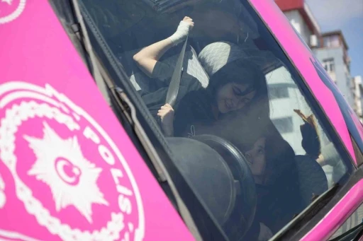 Trafik kurallarını uygulamalı olarak öğrendiler
