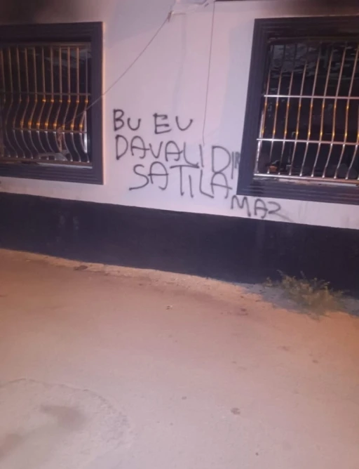 Trafikte başlayan tartışmayla şehit ailesine musallat oldular: G&ouml;&ccedil; eden aileden 100 deve diyet istediler
