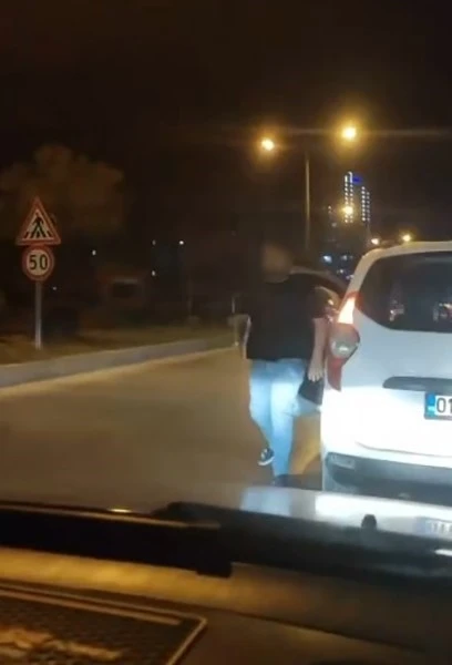 Trafikteki yumruklu saldırı: Ş&uuml;pheli olay tarihinde tutuklandı
