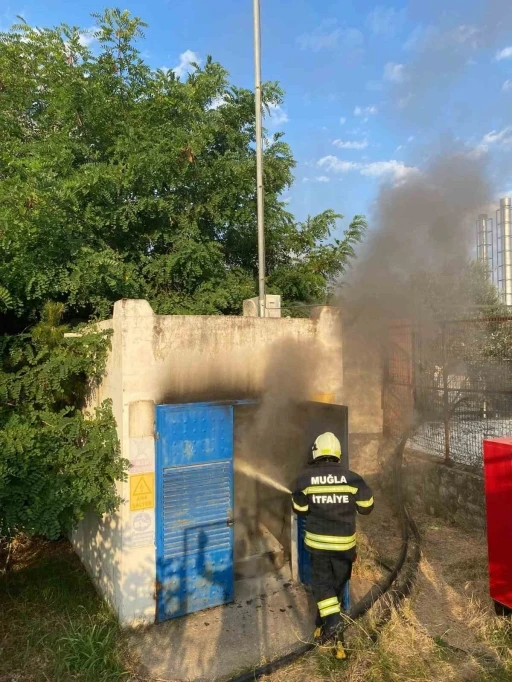 Trafo binasında &ccedil;ıkan yangın s&ouml;nd&uuml;r&uuml;ld&uuml;
