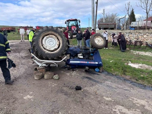 Trakt&ouml;r kazasında 1 kişi hayatını kaybetti

