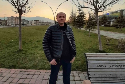 Trakt&ouml;r&uuml;n altında kalan s&uuml;r&uuml;c&uuml; hayatını kaybetti
