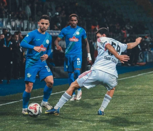 Tredyol S&uuml;per Lig: &Ccedil;aykur Rizespor: 2 - Beşiktaş: 2 (Ma&ccedil; sonucu)
