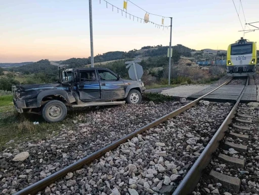 Tren pikaba &ccedil;arptı
