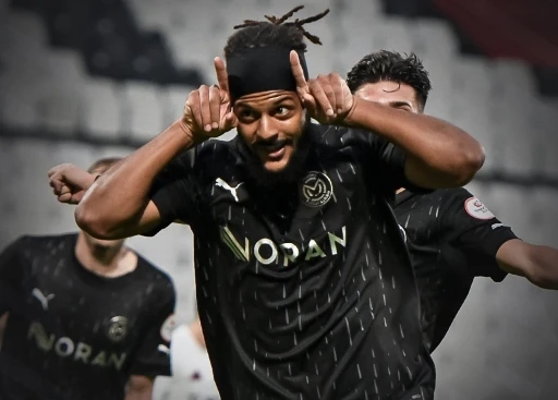 Trendyol 1. Lig: Manisa FK: 3 - Vanspor FK: 1
