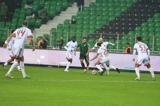 Trendyol 1. Lig: Sakaryaspor: 1 - Ümraniyespor: 1
