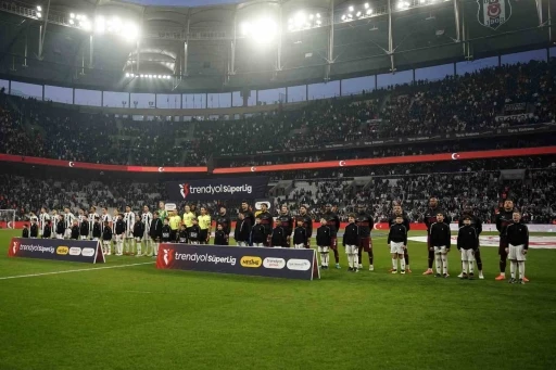 Trendyol Süper Lig: Beşiktaş: 0 - Atakaş Hatayspor: 0 (Maç devam ediyor)
