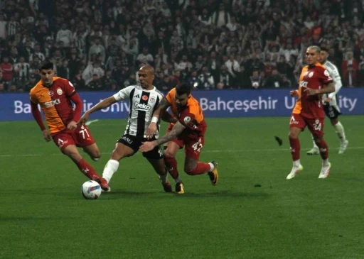 Trendyol Süper Lig: Beşiktaş: 2 - Galatasaray: 1 (Maç sonucu)
