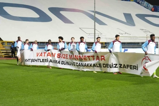 Trendyol S&uuml;per Lig: Ey&uuml;pspor: 0 - Trabzonspor: 0 (Ma&ccedil; devam ediyor)
