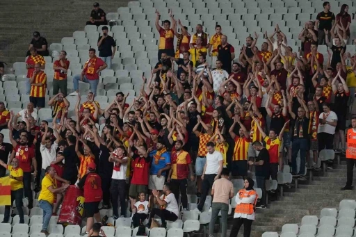 Trendyol Süper Lig: Fatih Karagümrük: 0 - Göztepe: 1 (İlk yarı)
