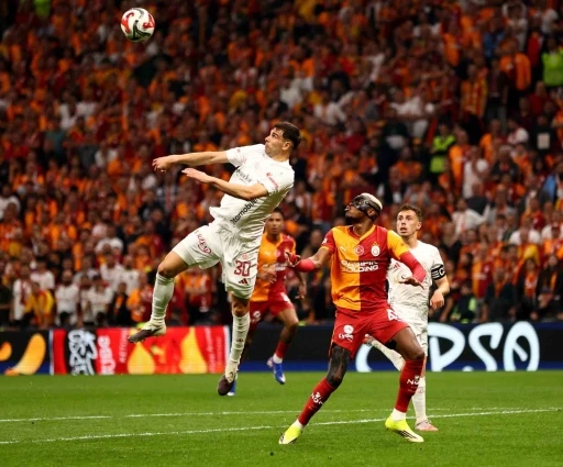 Trendyol S&uuml;per Lig: Galatasaray: 0 - Antalyaspor: 1 (İlk yarı)
