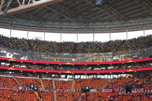 Trendyol S&uuml;per Lig: Galatasaray: 0 - Fenerbah&ccedil;e: 0 (Ma&ccedil; devam ediyor)
