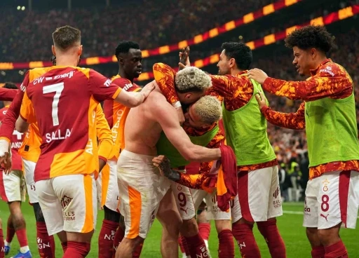 Trendyol S&uuml;per Lig: Galatasaray: 3 - Fenerbah&ccedil;e: 0 (Ma&ccedil; sonucu)

