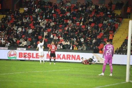 Trendyol S&uuml;per Lig: Gaziantep FK: 0 - Beşiktaş: 2 (Ma&ccedil; sonucu)
