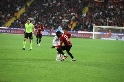 Trendyol Süper Lig: Gaziantep FK: 1 - Eyüpspor: 2 (Maç sonucu)
