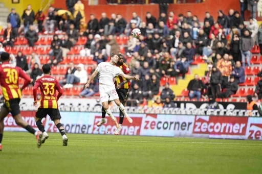 Trendyol S&uuml;per Lig: Kayserispor: 0 - Antalyaspor: 0 (İlk yarı)
