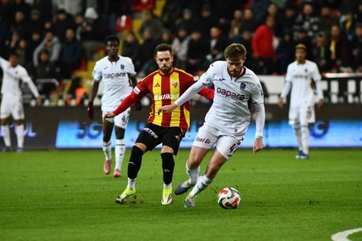 Trendyol S&uuml;per Lig: Kayserispor: 0 - Trabzonspor: 2 (İlk yarı)

