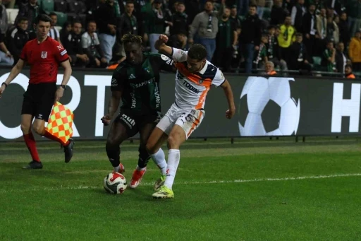 Trendyol S&uuml;per Lig: Kocaelispor: 0 - Başakşehir: 0 (Ma&ccedil; Sonucu)
