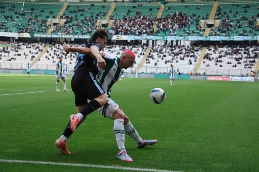 Trendyol Süper Lig: Konyaspor: 0 - Adana Demirspor: 1 (İlk yarı)
