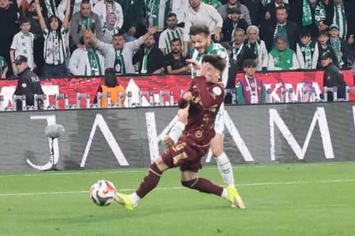 Trendyol S&uuml;per Lig: Konyaspor: 2 - Trabzonspor: 1 (Ma&ccedil; sonucu)
