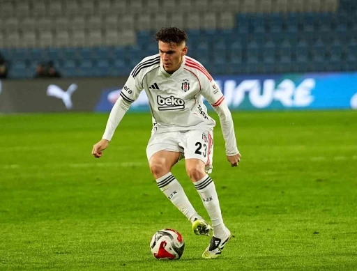 Trendyol S&uuml;per Lig: RAMS Başakşehir: 2 - Beşiktaş: 3 (Ma&ccedil; sonucu)
