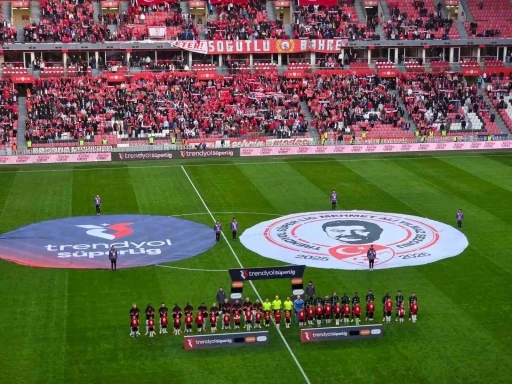 Trendyol S&uuml;per Lig: Samsunspor: 0 - Kocaelispor: 0 (Ma&ccedil; devam ediyor)
