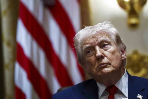 Trump:  "İran h&uuml;k&uuml;metinin talebi &uuml;zerine enerji tesislerine y&ouml;nelik saldırıları 10 g&uuml;n daha erteledim"
