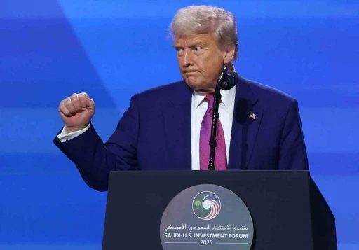 Trump: &quot;Suriye’ye yönelik tüm yaptırımları kaldırıyoruz&quot;
