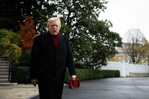 Trump: &quot;Zelenskiy barış planını reddederse küçük yüreğiyle savaşmaya devam edebilir&quot;
