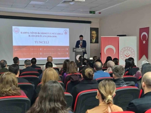 Tunceli&rsquo;de kadına y&ouml;nelik şiddetle m&uuml;cadelede yerel yol haritası belirlendi
