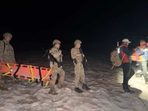Tunceli&rsquo;de mantar toplarken kaybolan 3 şahıs bulundu
